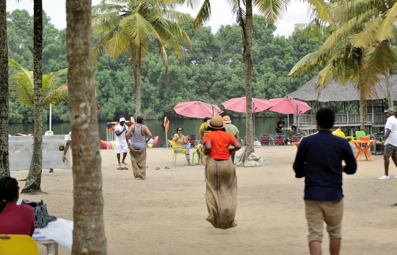 Maaha Beach Resort Anochi Exterior foto